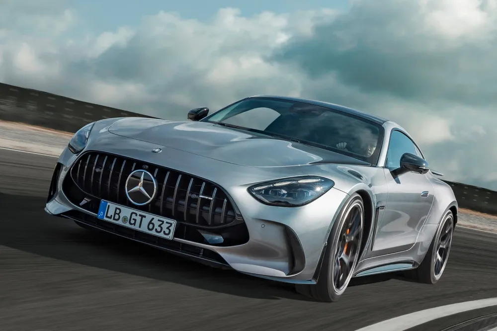 2024 Mercedes-AMG GT 63.webp